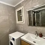 2 Pieces Vue Proche Monaco Daire *