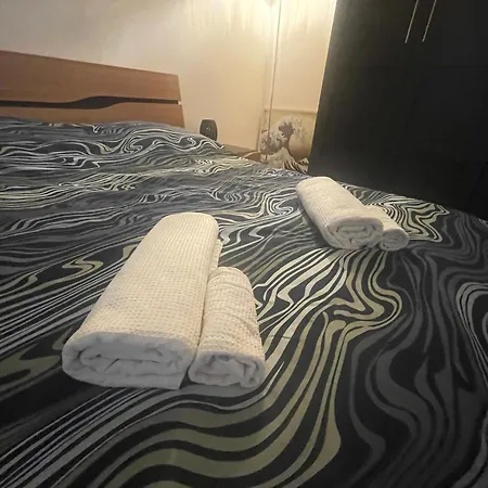 2 Pieces Vue Proche Monaco *